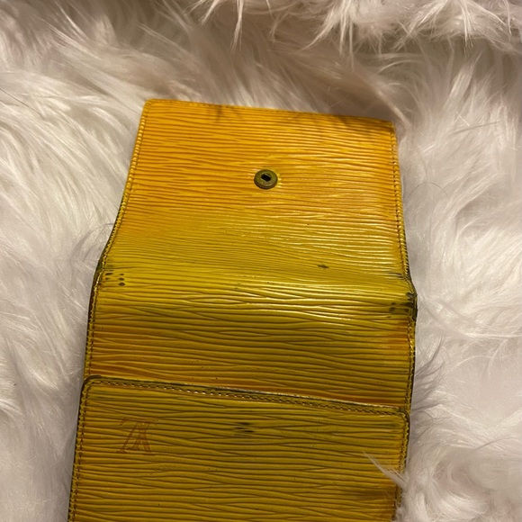 Louis Vuitton Epic Elise Wallet - Picture 7 of 7